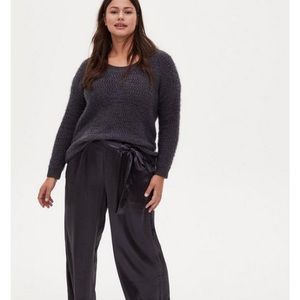 Torrid gray drop shoulder sweater.  Worn twice.